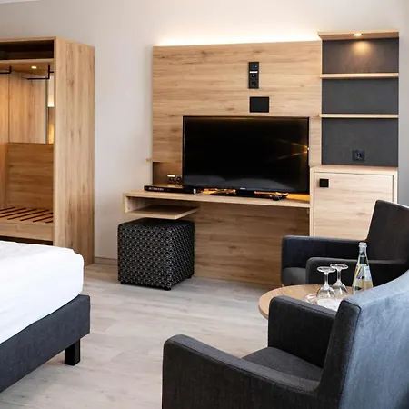 帕鲁舍弗酒店 锡默拉特