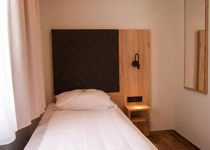 ホテル Paulushof 3*